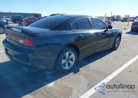 2013 Dodge Charger Se z USA, uszkodzony, nr VIN 2C3CDXBG6DH711485
